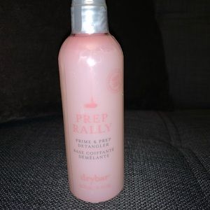 Prep Rally prime and prep detangler by Dry Bar